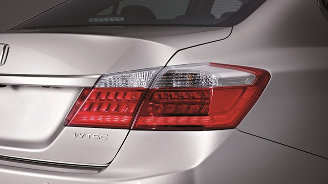 Cận cảnh Honda Accord mẫu mới giá 1,47 tỷ đồng - ảnh 5